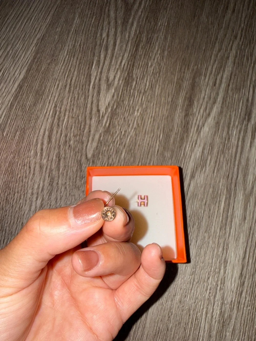 HERMES Pink Gold Stud Earrings - Picture 3 of 3